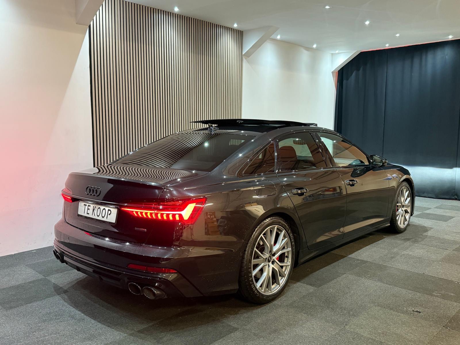 Foto van Audi A6 55 TFSI E