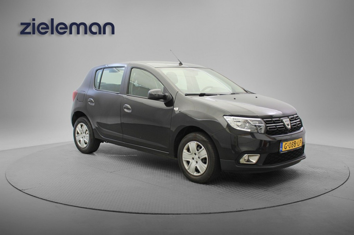 Dacia Sandero 1.0 SCe Laureate - Airco, Cruise 2019 - voorkant