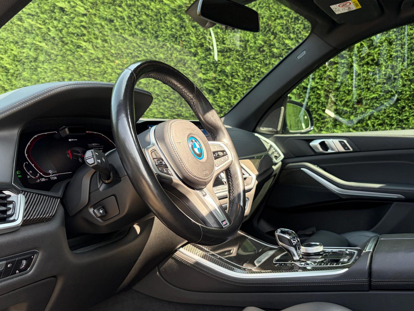Foto van BMW X5 Xdrive45e
