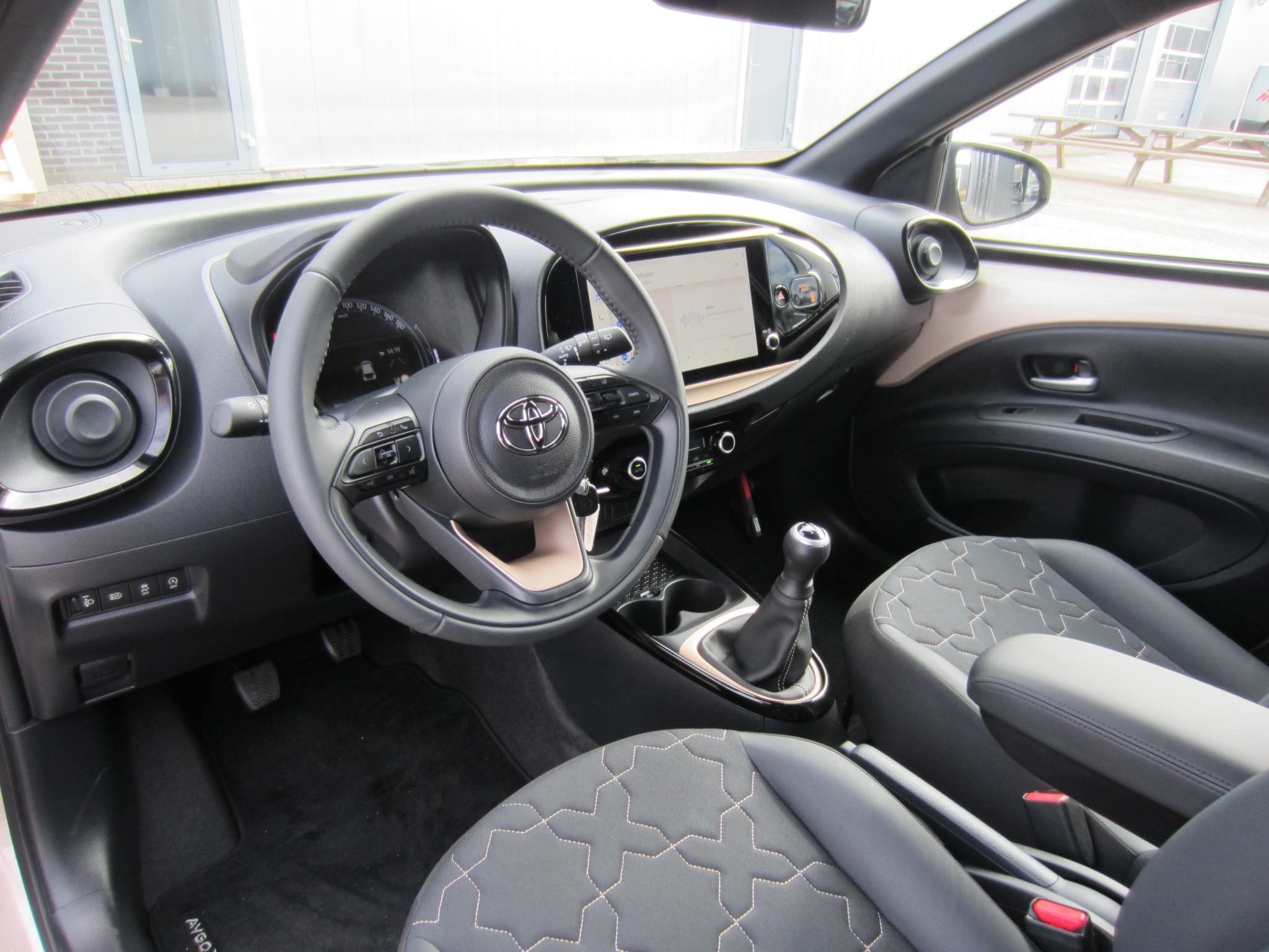 Foto van Toyota Toyota Aygo X