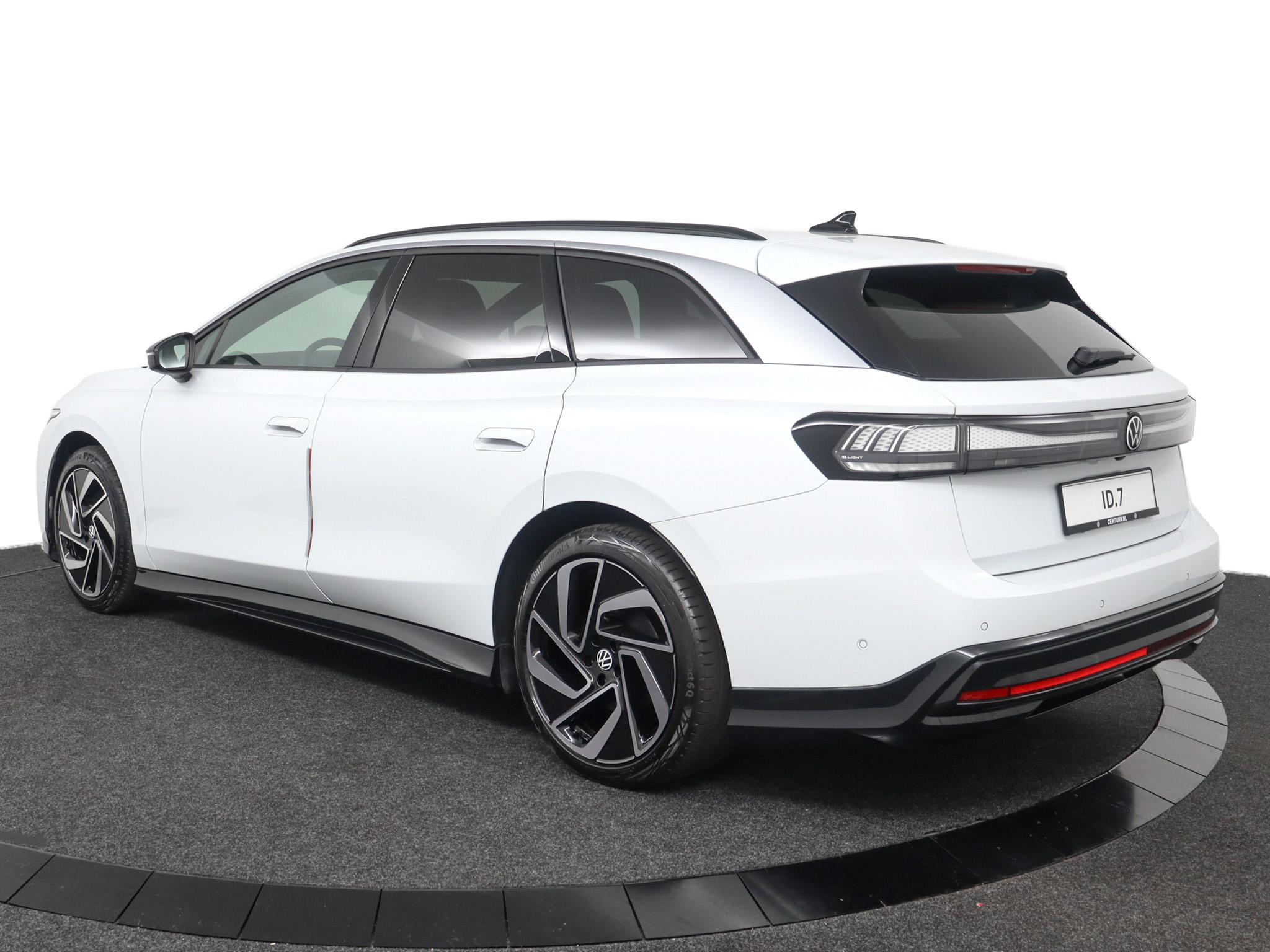 Foto van Volkswagen Id.7 Tourer Pro