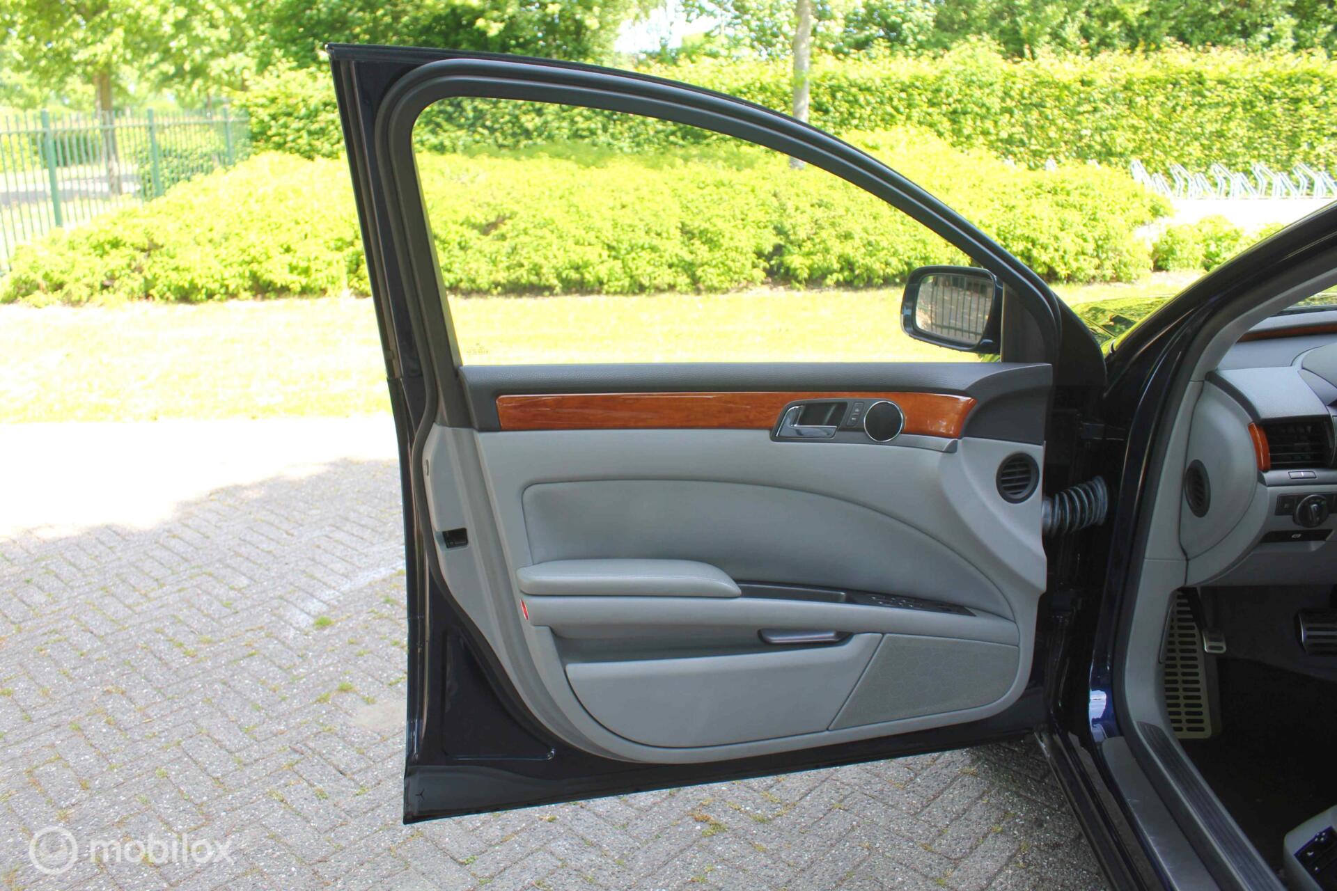 Foto van Volkswagen Phaeton