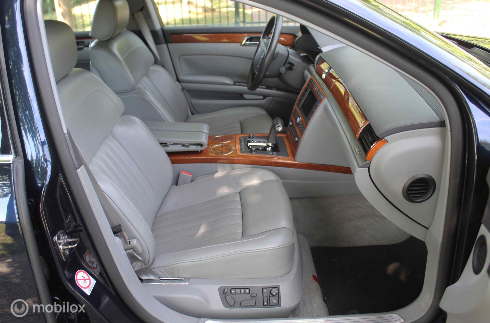 Foto van Volkswagen Phaeton