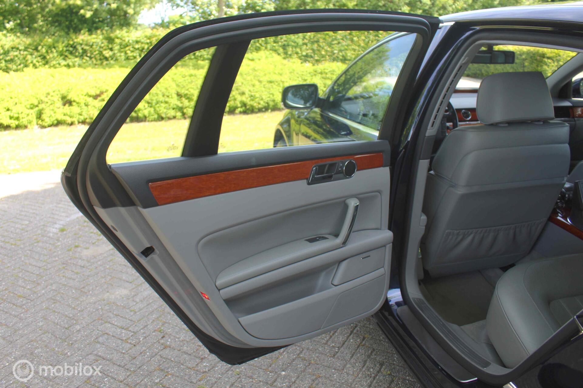 Foto van Volkswagen Phaeton