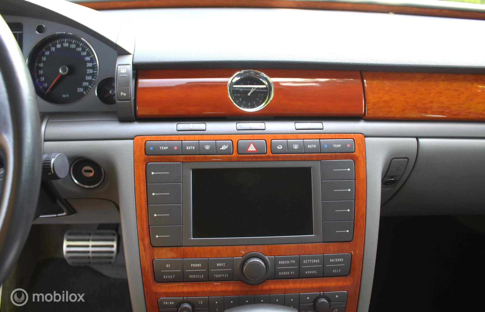 Foto van Volkswagen Phaeton