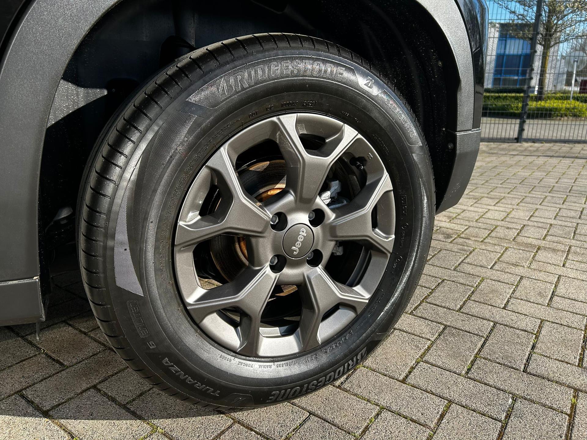 Foto van Jeep Avenger