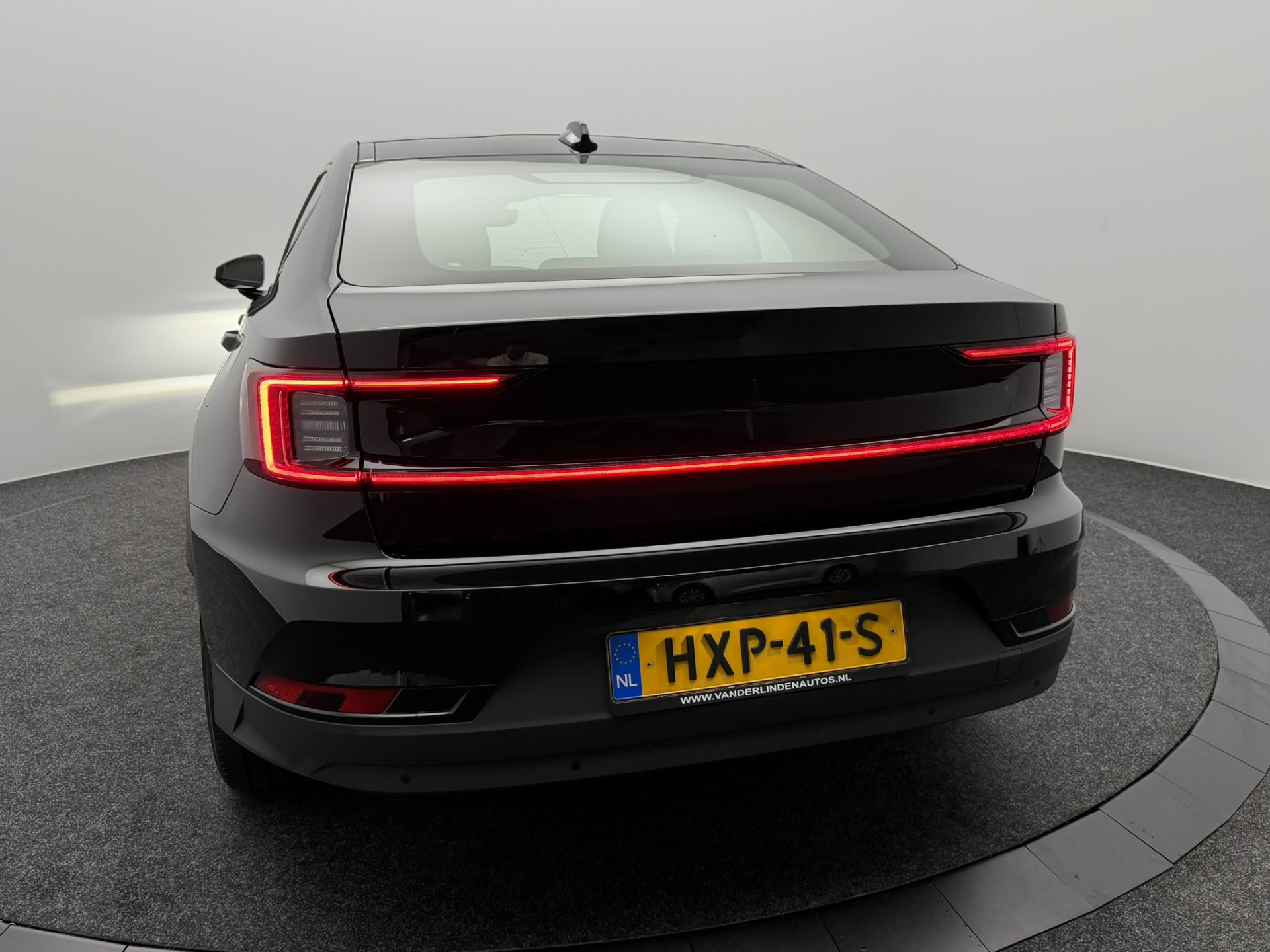 Foto van Polestar Polestar 2
