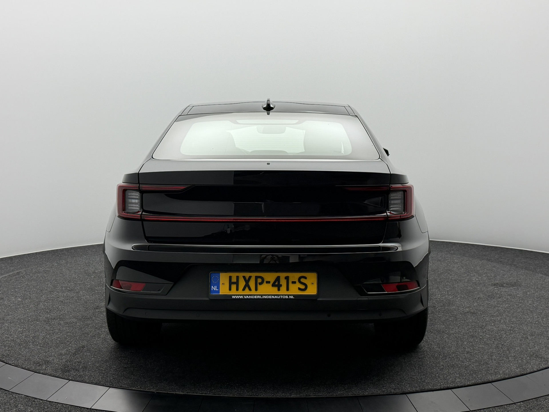 Foto van Polestar Polestar 2