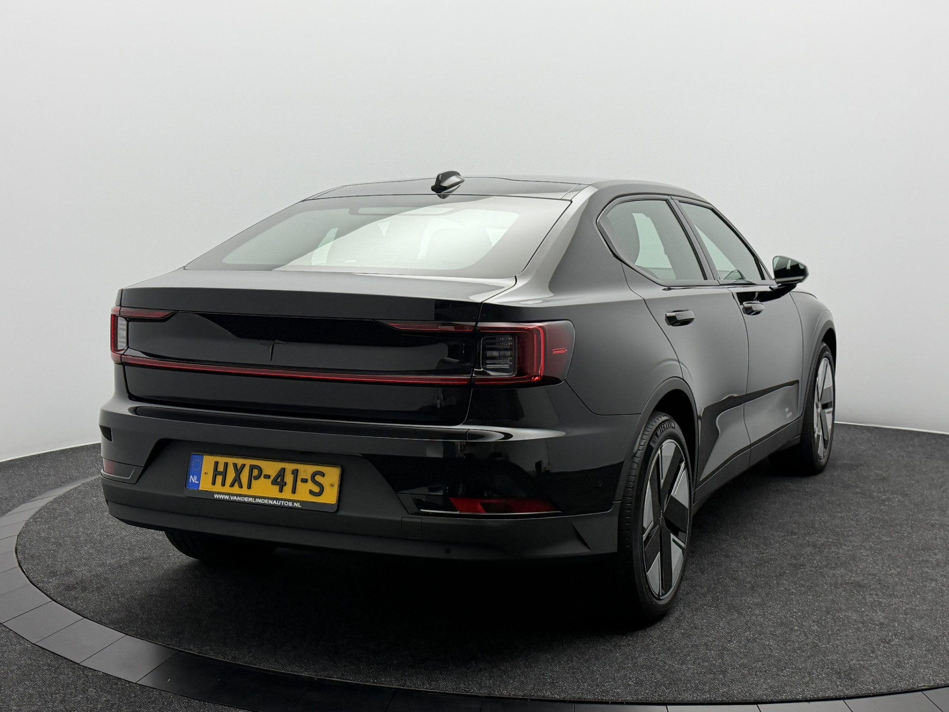 Foto van Polestar Polestar 2