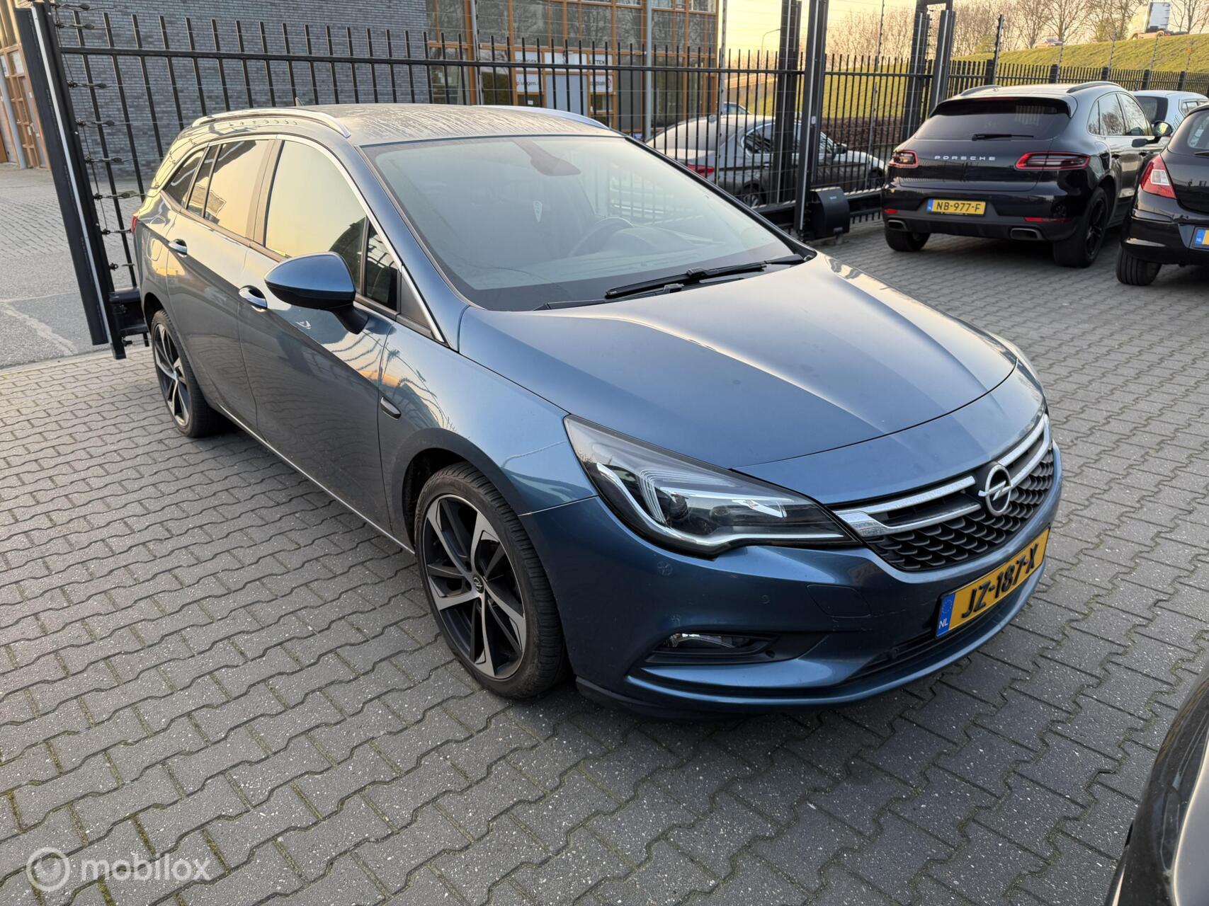 Foto van Opel Astra Sports Tourer