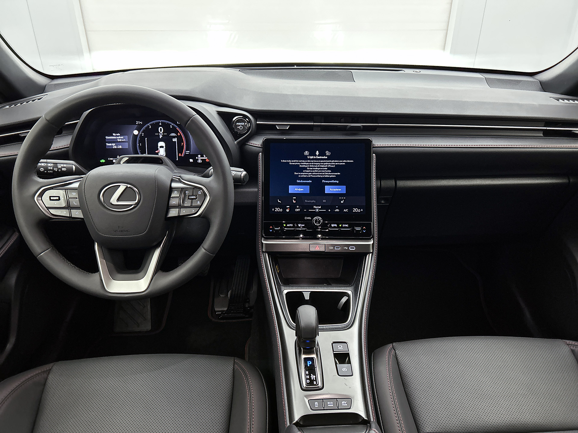 Foto van Lexus Lexus LBX