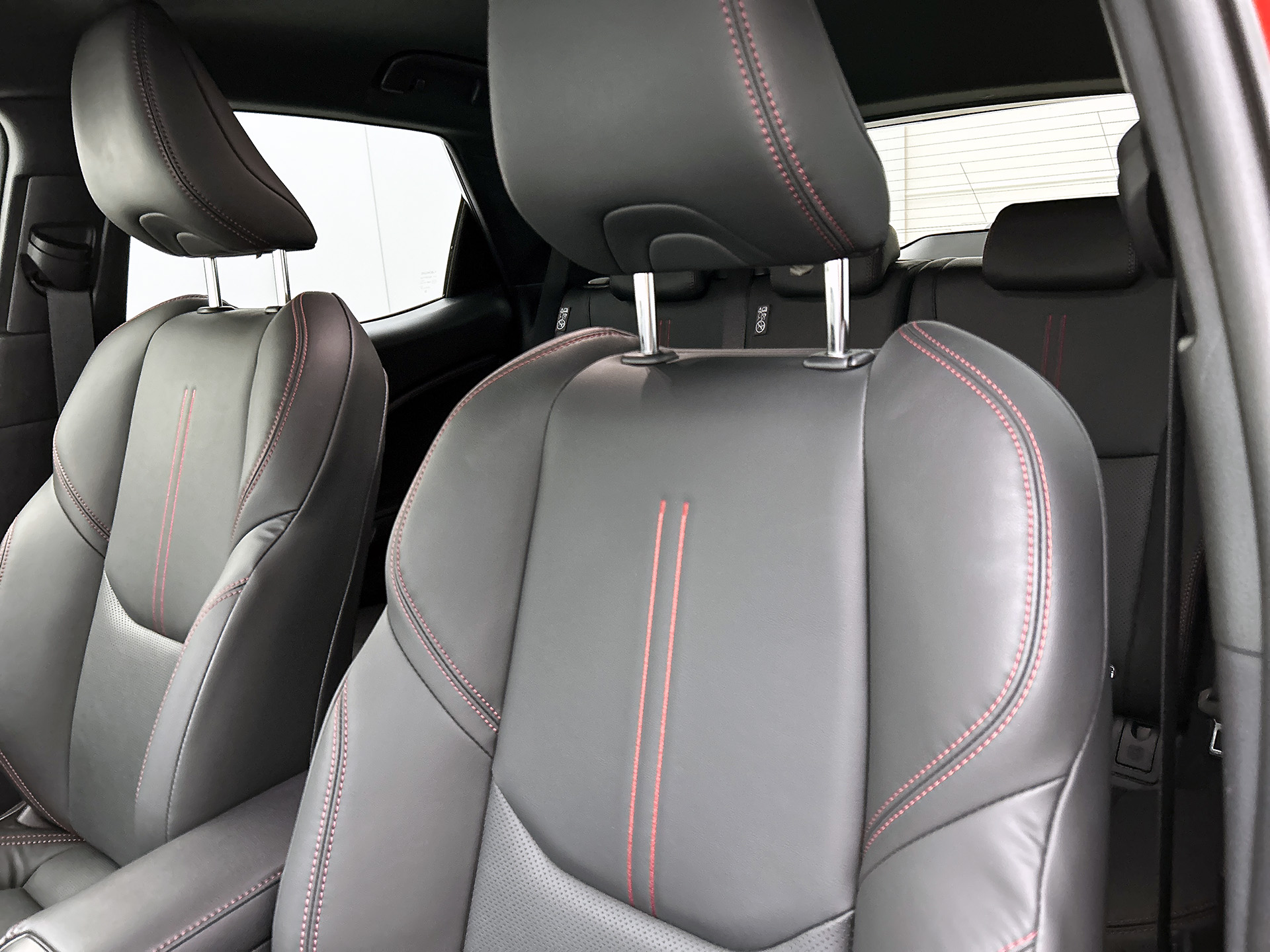Foto van Lexus Lexus LBX