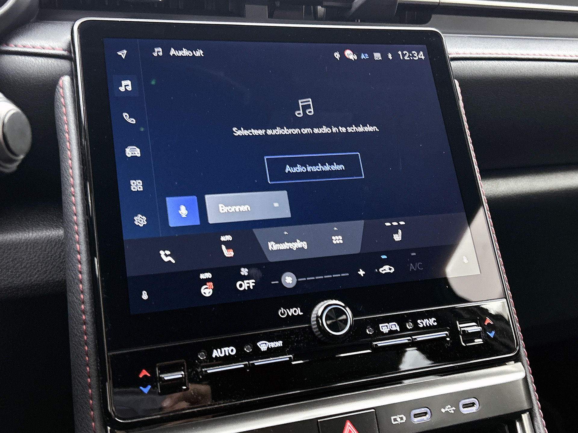 Foto van Lexus Lexus LBX