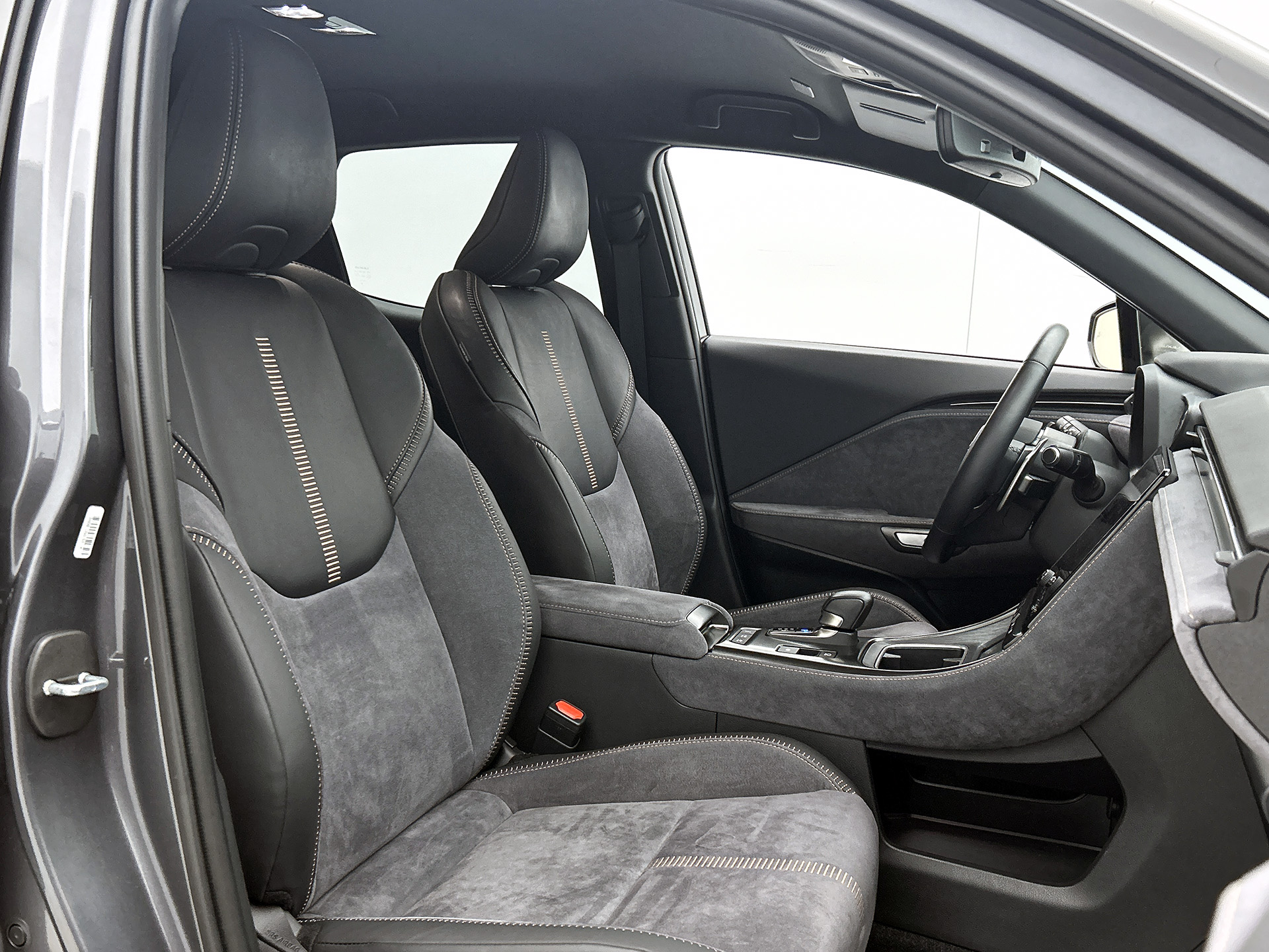 Foto van Lexus Lexus LBX