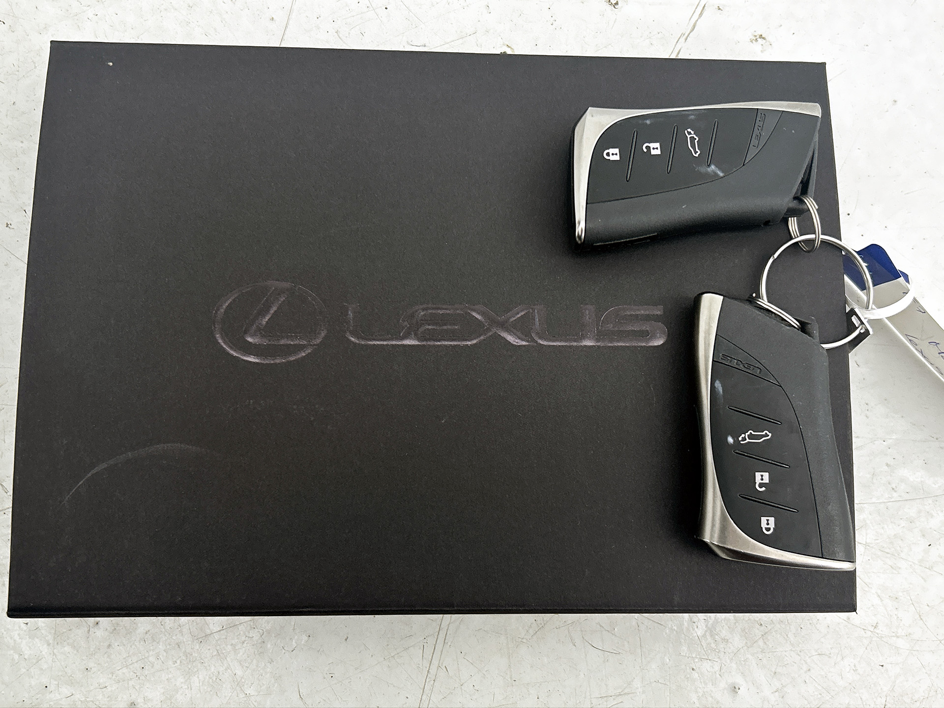 Foto van Lexus Lexus LBX