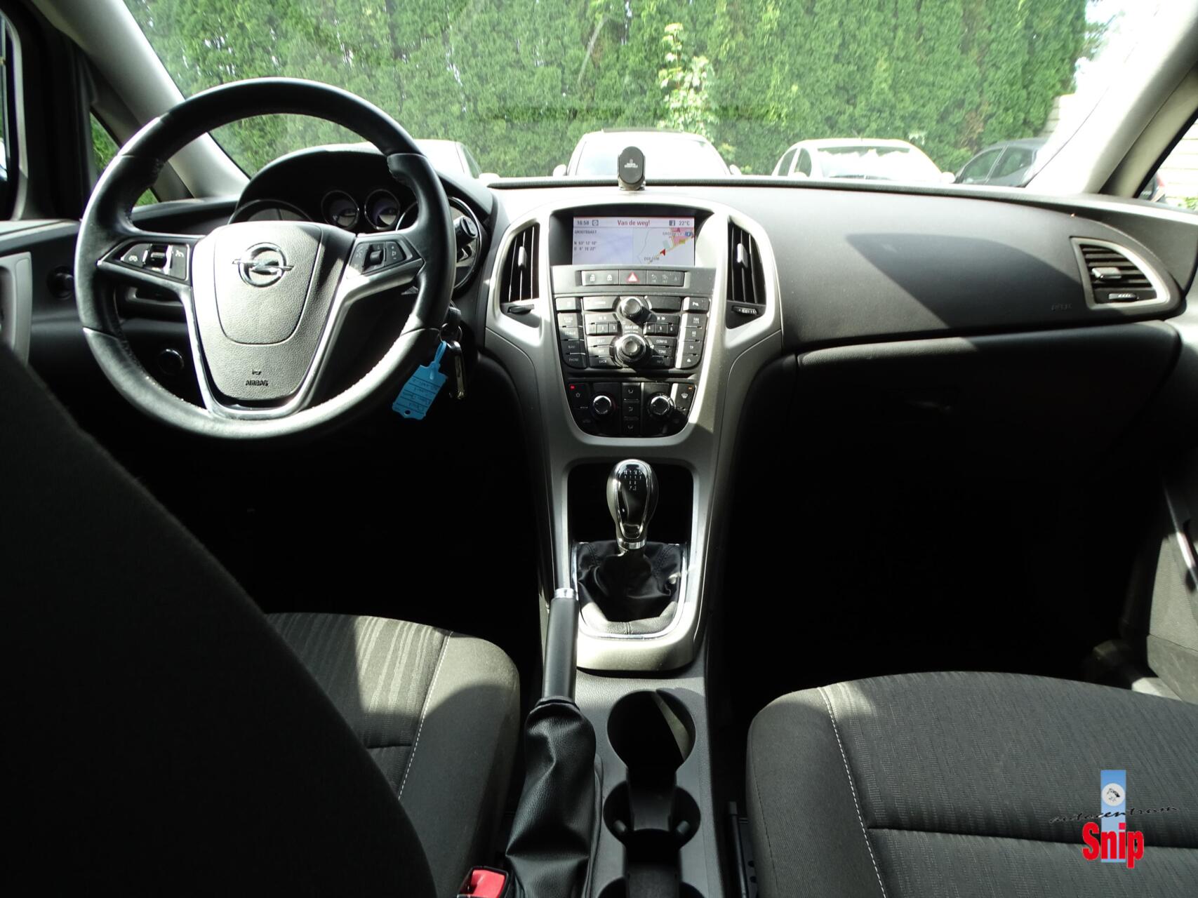 Foto van Opel Astra Sports Tourer