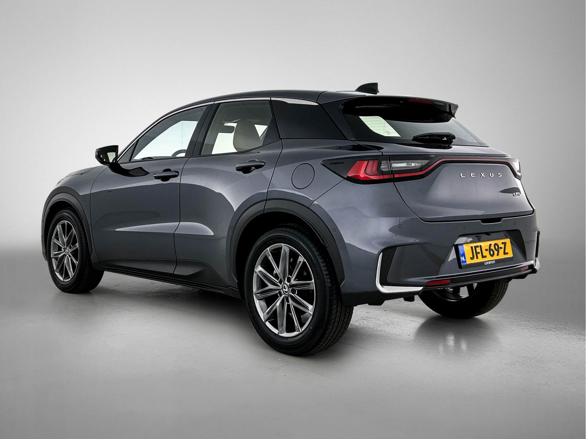 Foto van Lexus Lexus LBX