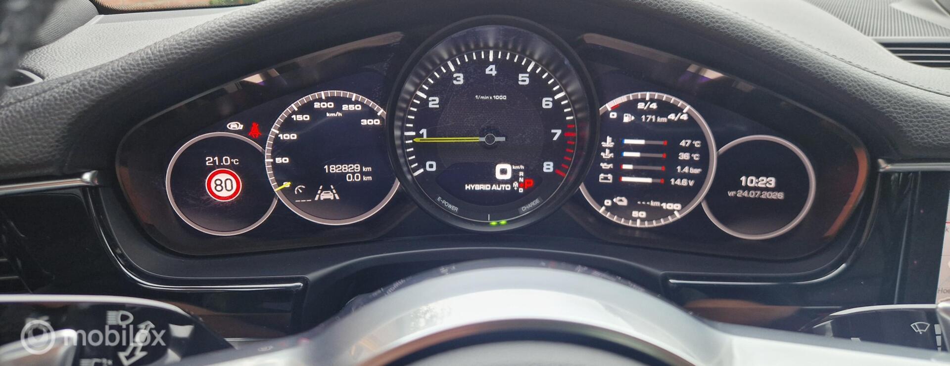 Foto van Porsche Panamera 4 E-hybrid