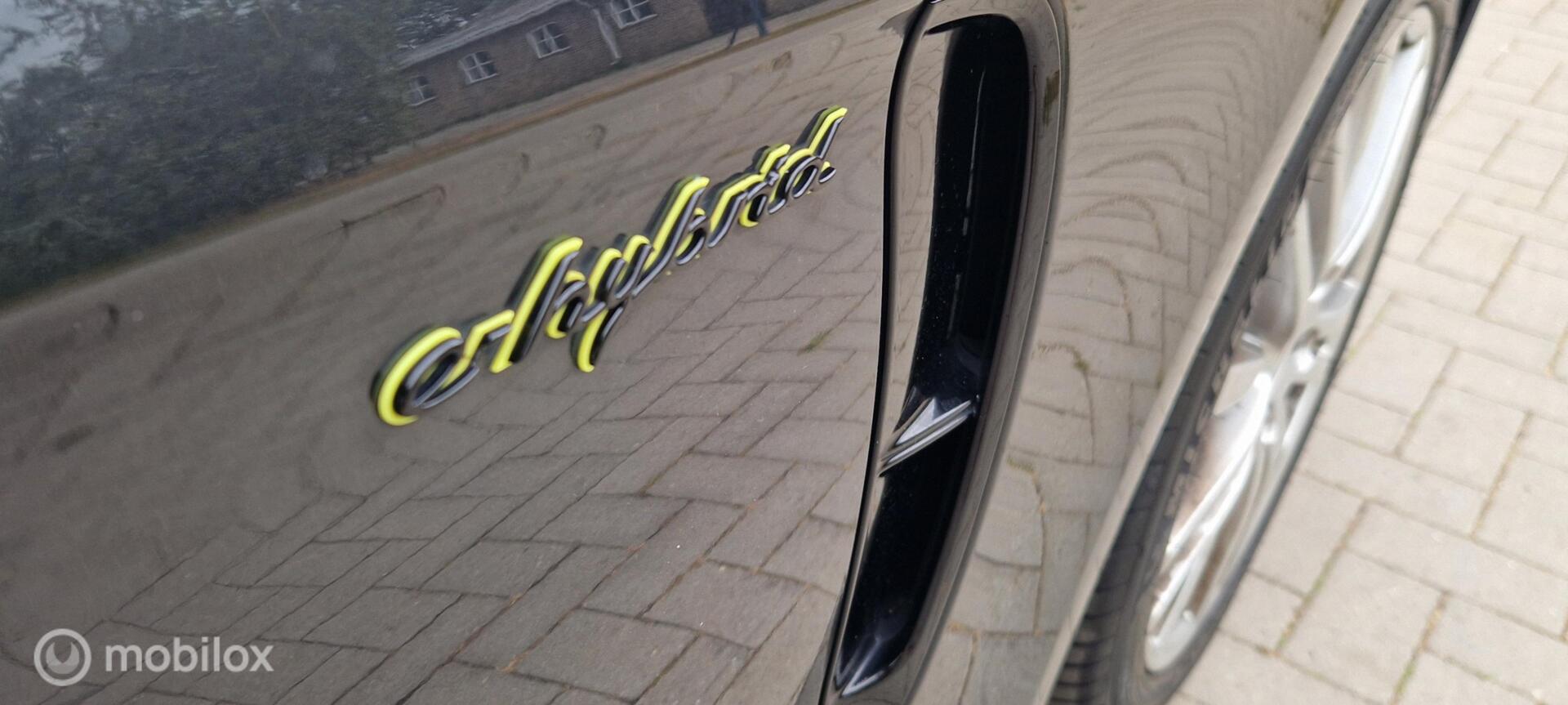 Foto van Porsche Panamera 4 E-hybrid
