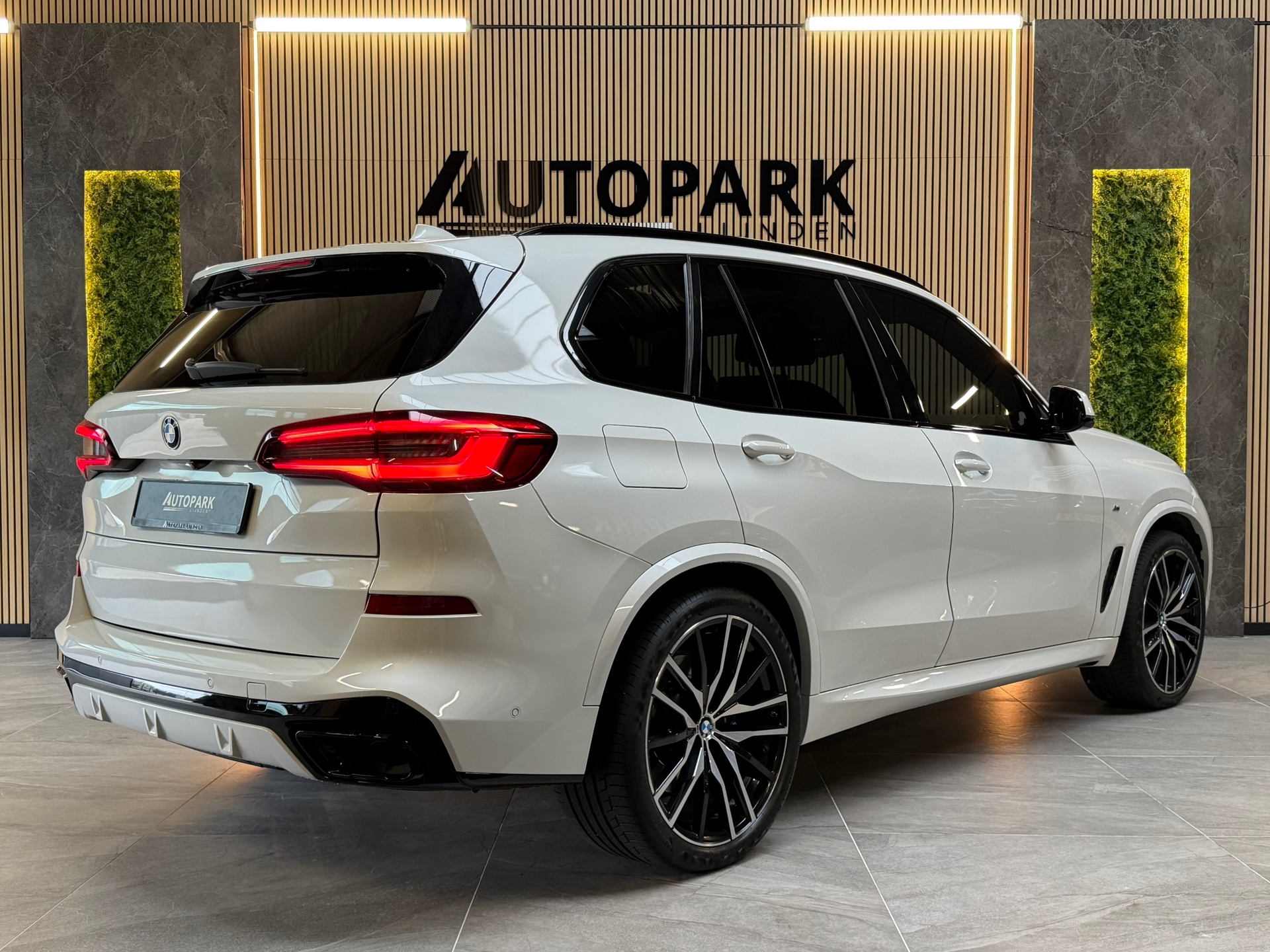 Foto van BMW X5 Xdrive40i