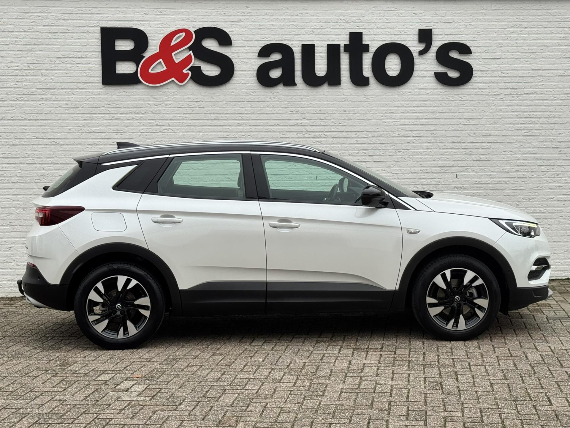 Foto van Opel Grandland