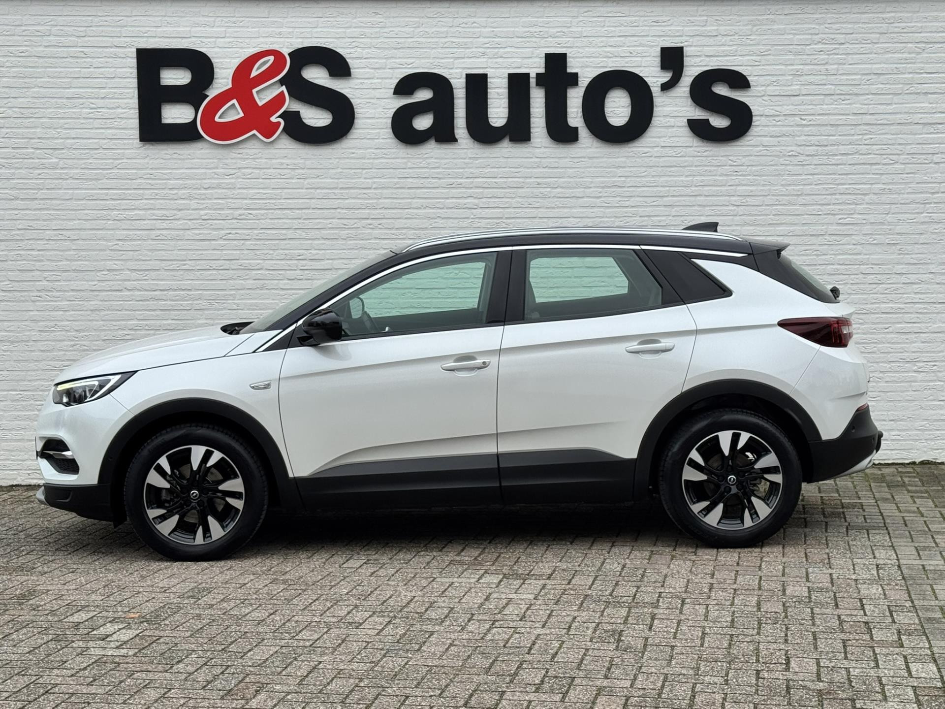 Foto van Opel Grandland