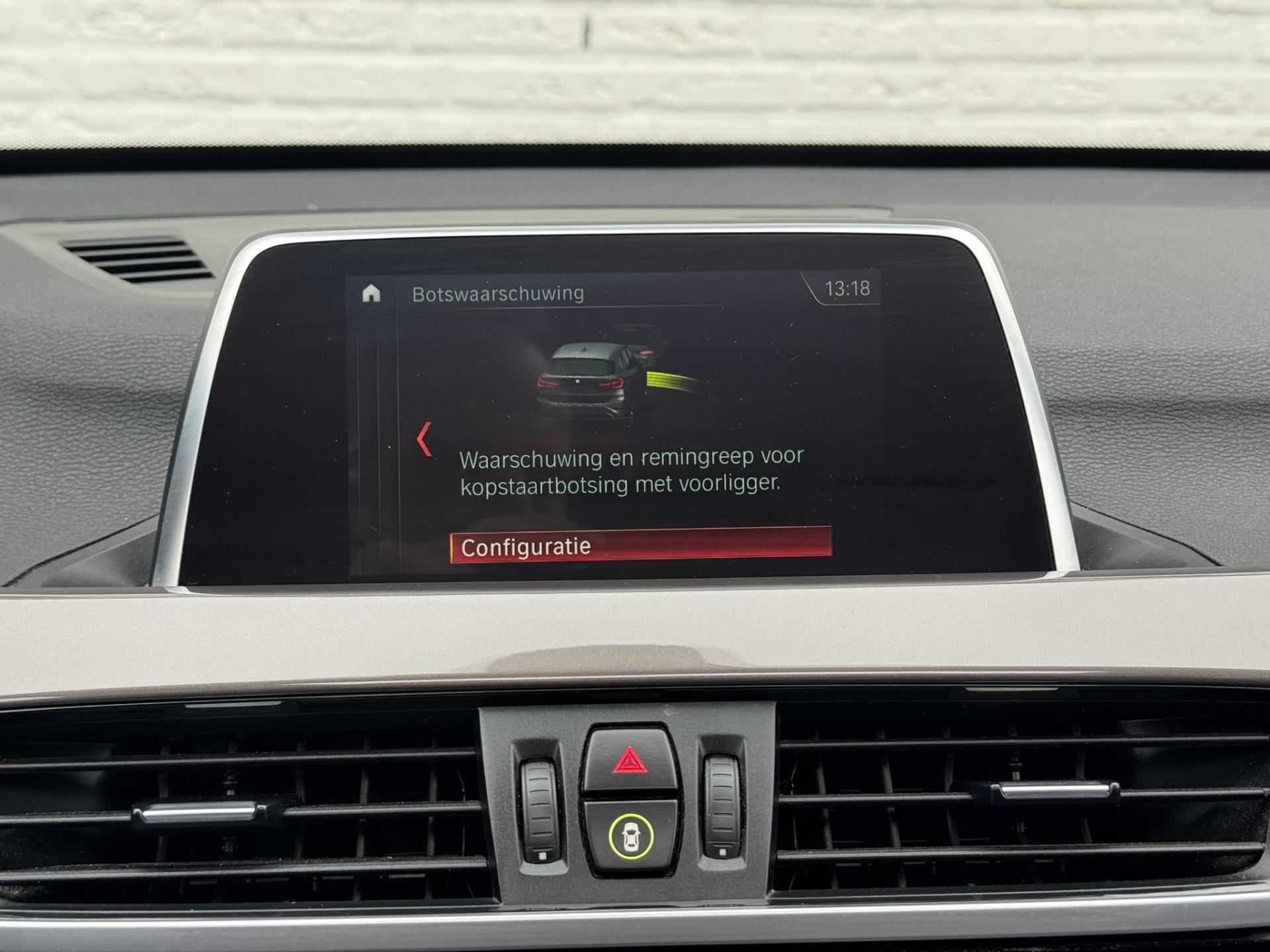 Foto van BMW X1 Sdrive18i