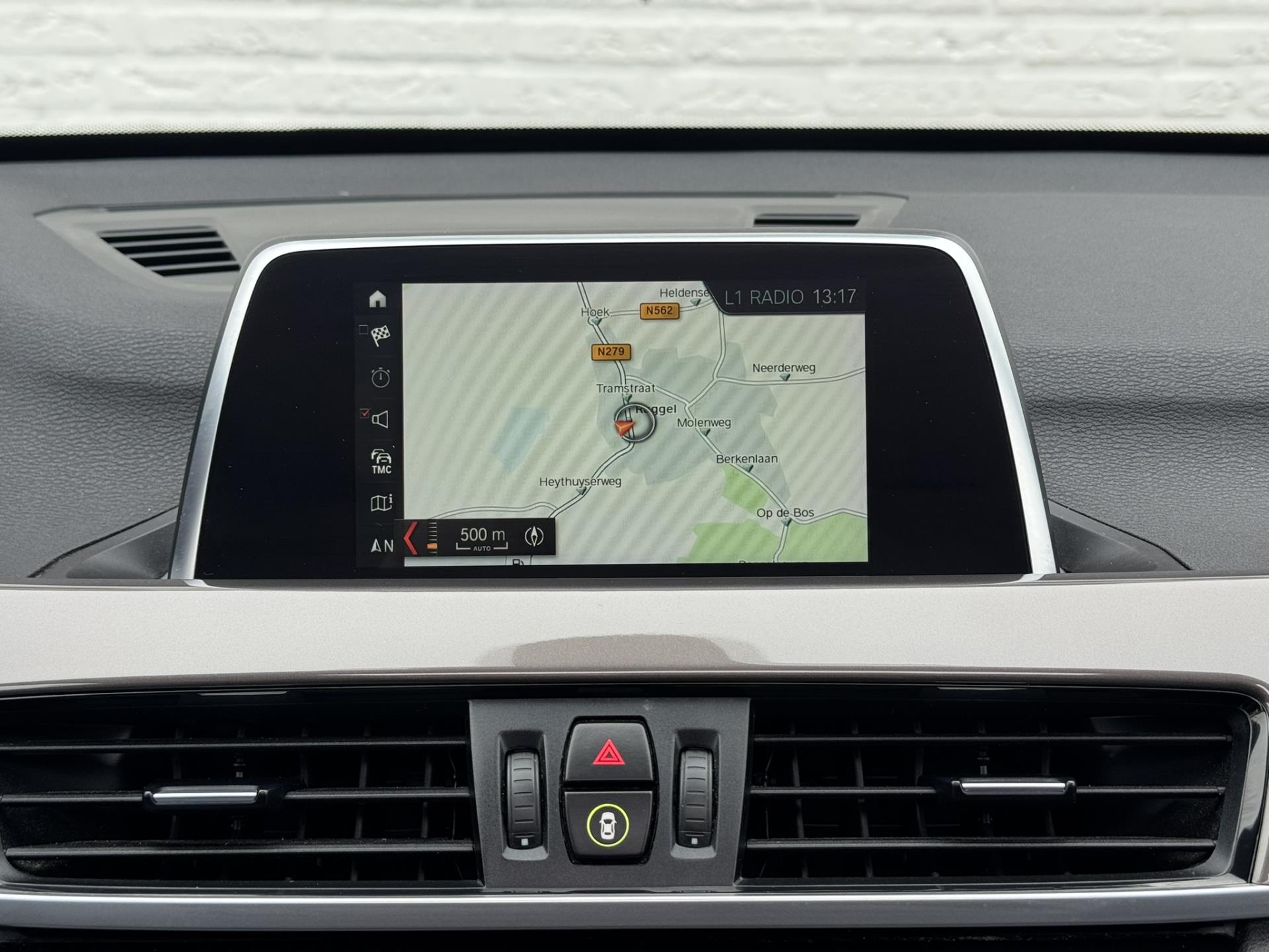 Foto van BMW X1 Sdrive18i