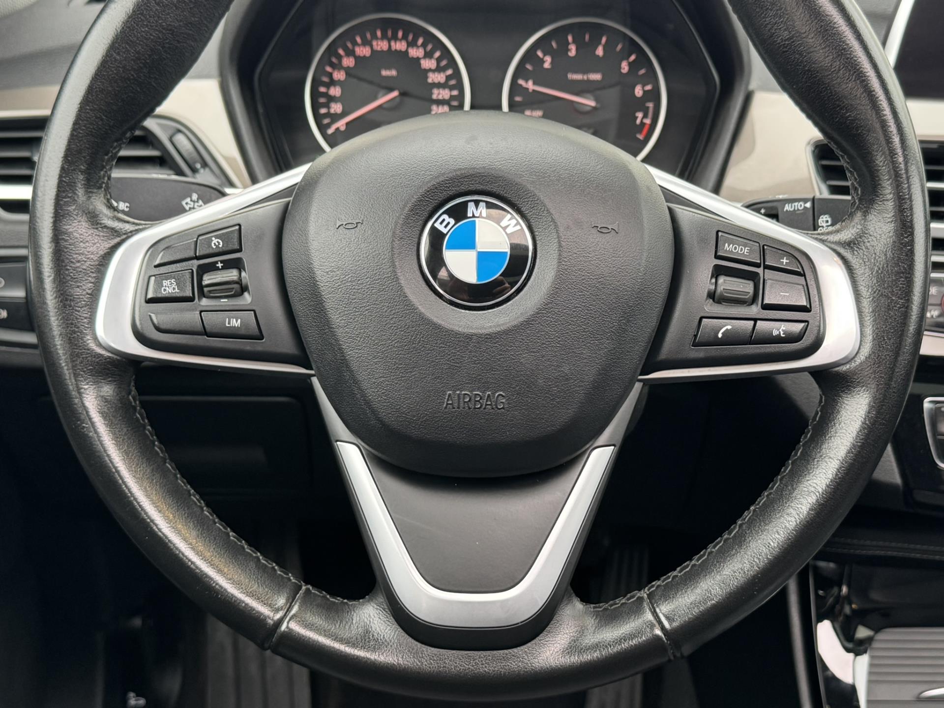 Foto van BMW X1 Sdrive18i