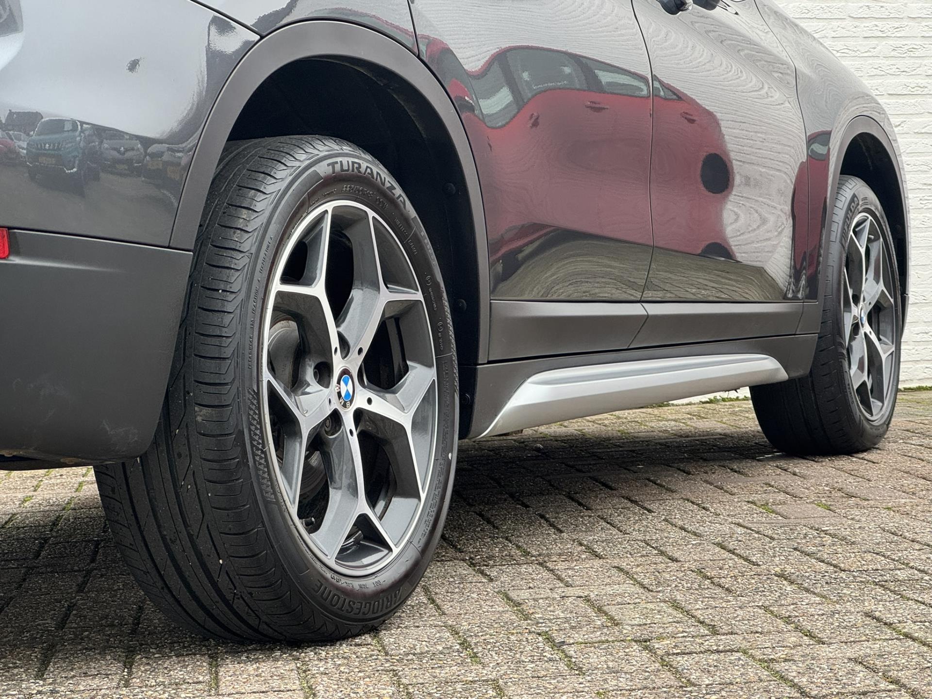 Foto van BMW X1 Sdrive18i