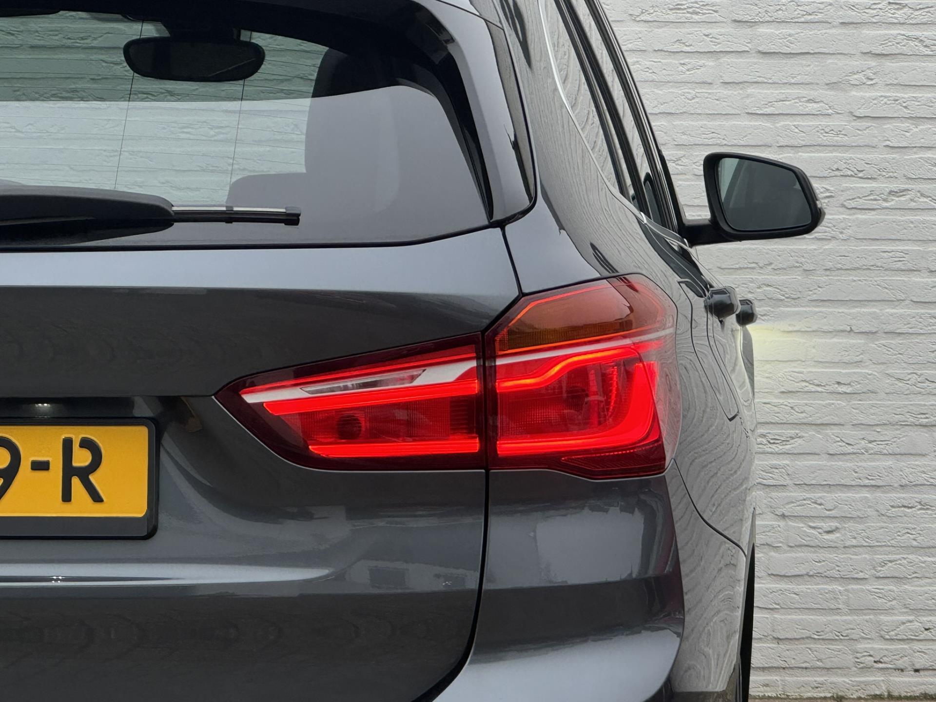 Foto van BMW X1 Sdrive18i