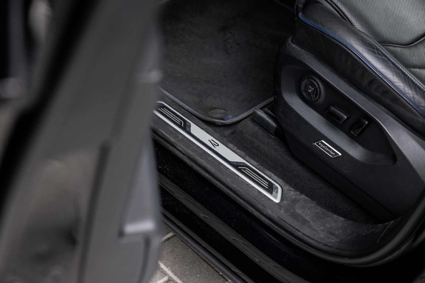 Foto van Volkswagen Touareg R