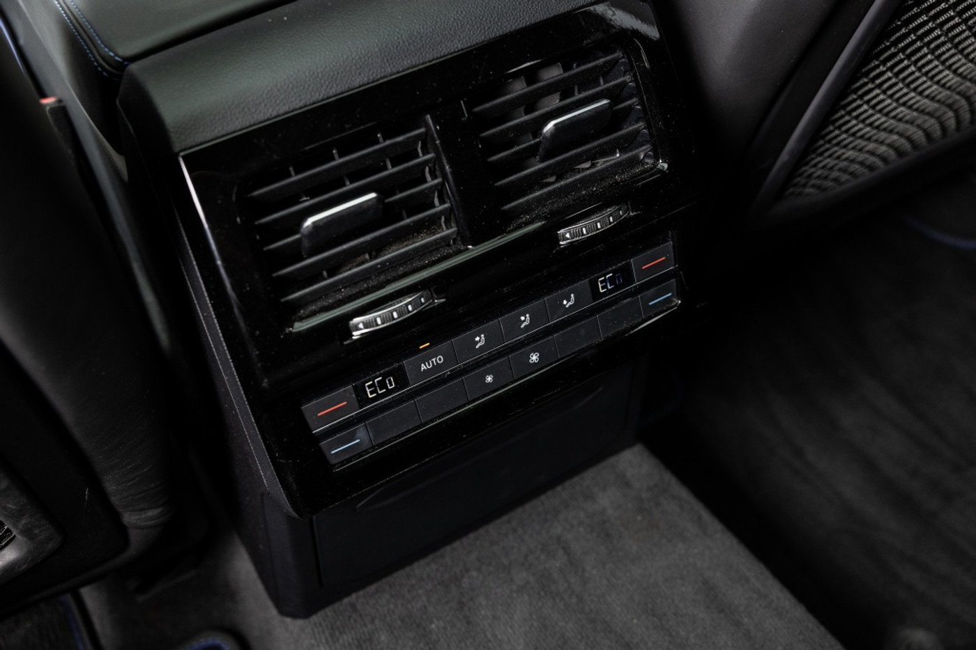 Foto van Volkswagen Touareg R