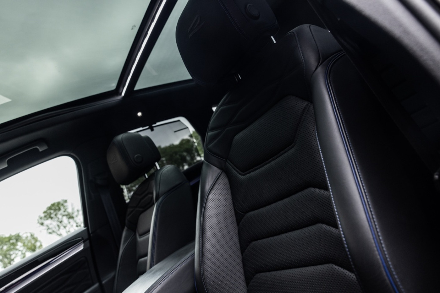Foto van Volkswagen Touareg R