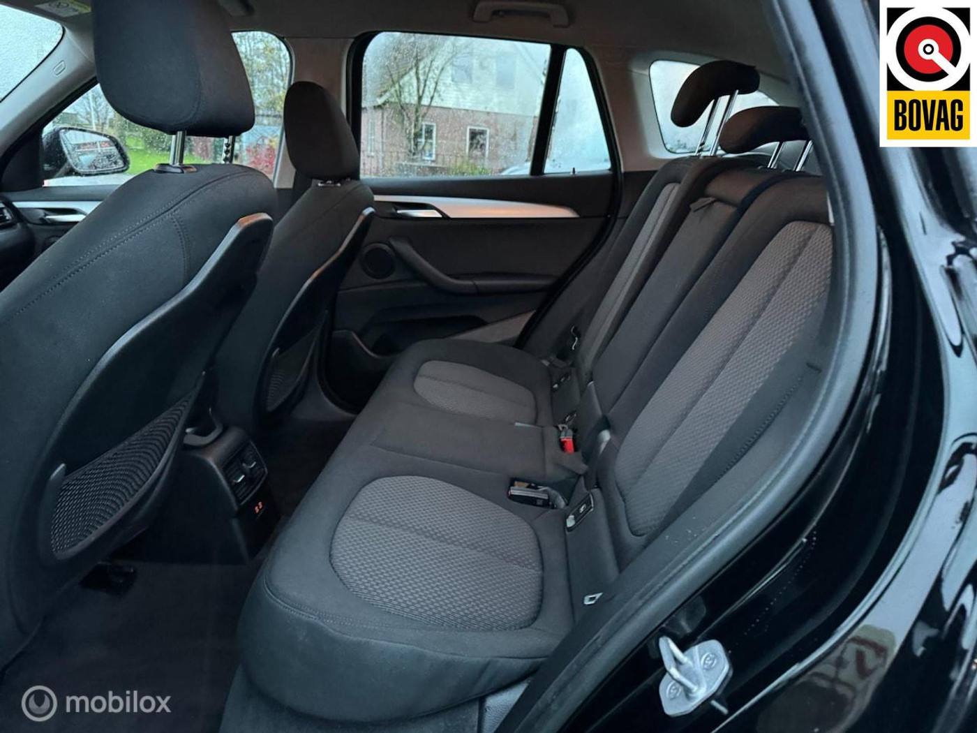 Foto van BMW X1 Xdrive25e