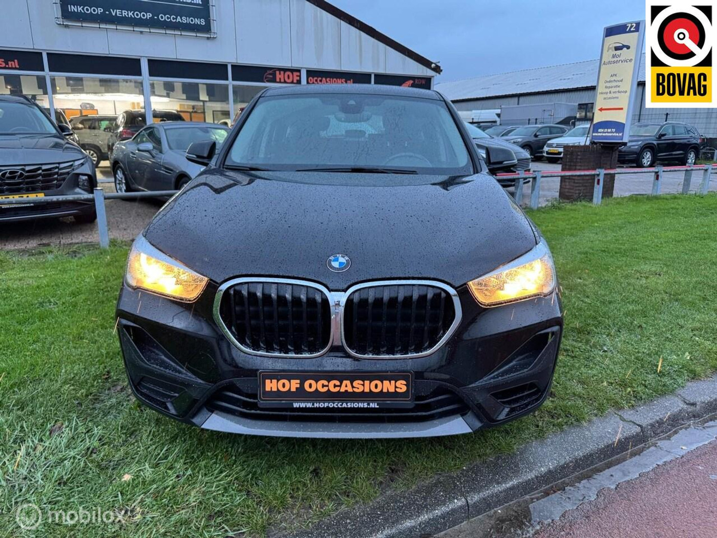 Foto van BMW X1 Xdrive25e