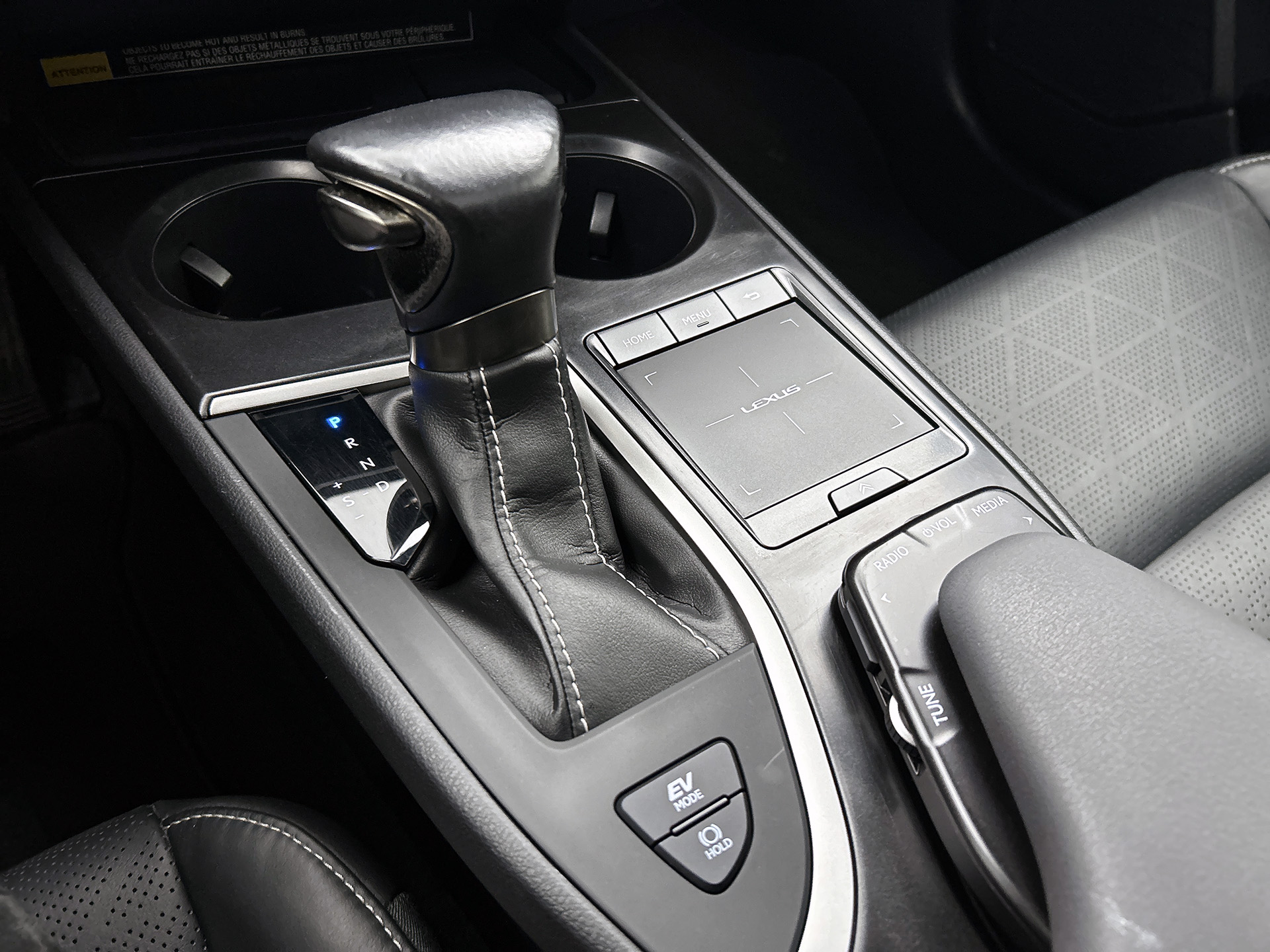 Foto van Lexus Lexus Ux250h