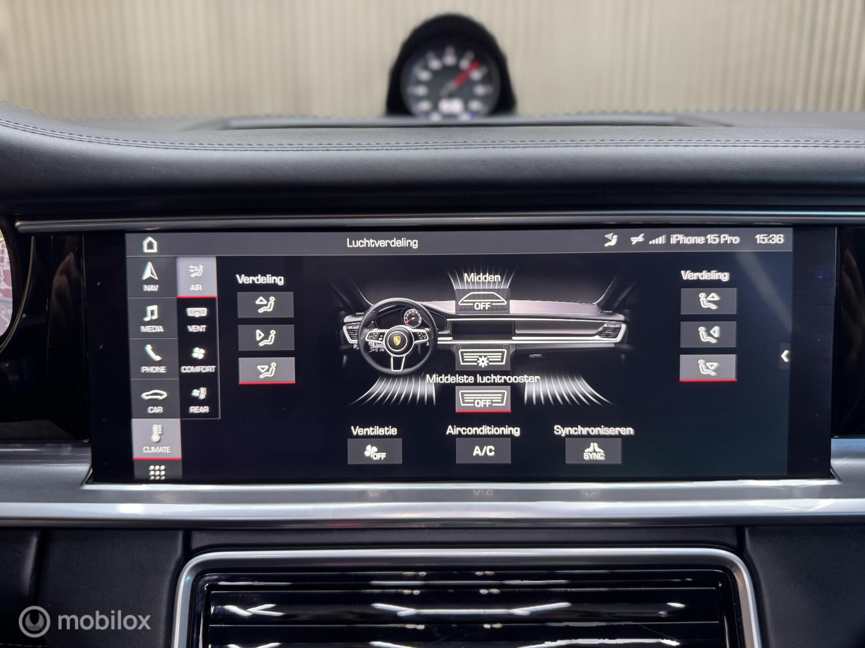 Foto van Porsche Panamera 4