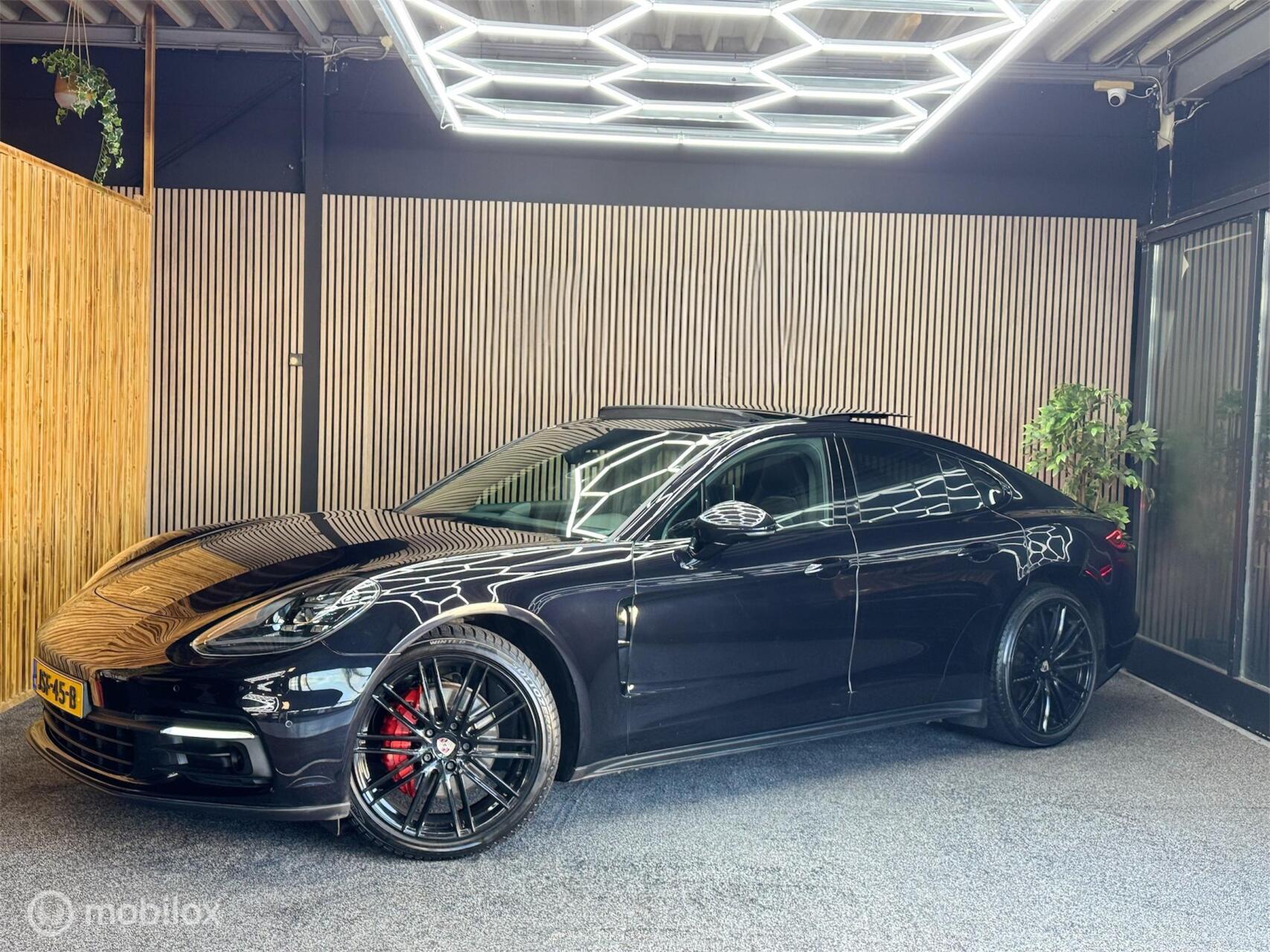 Porsche Panamera 4 3.0 4|Pano|360|Led|Lane|Carplay|Trekhaak 2017 - voorkant