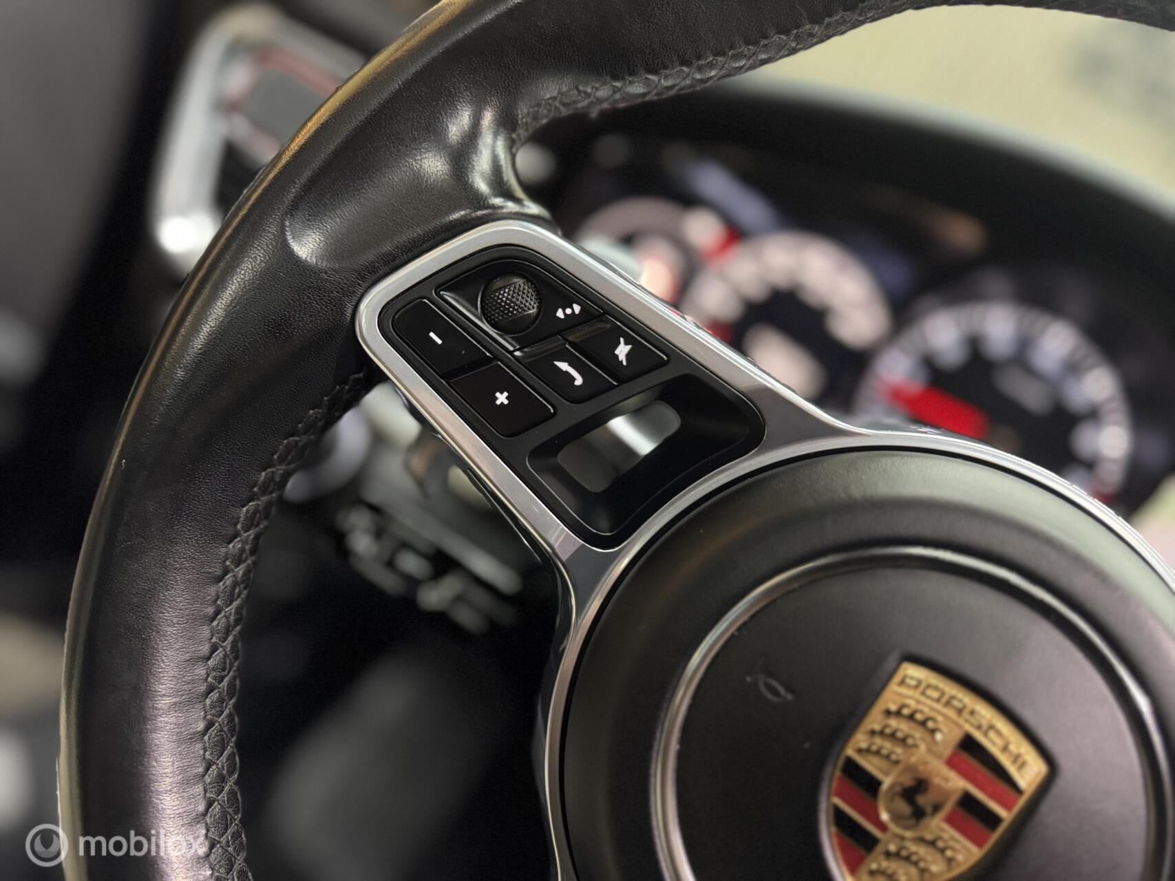 Foto van Porsche Panamera 4