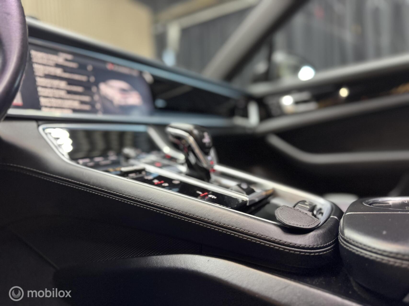 Foto van Porsche Panamera 4