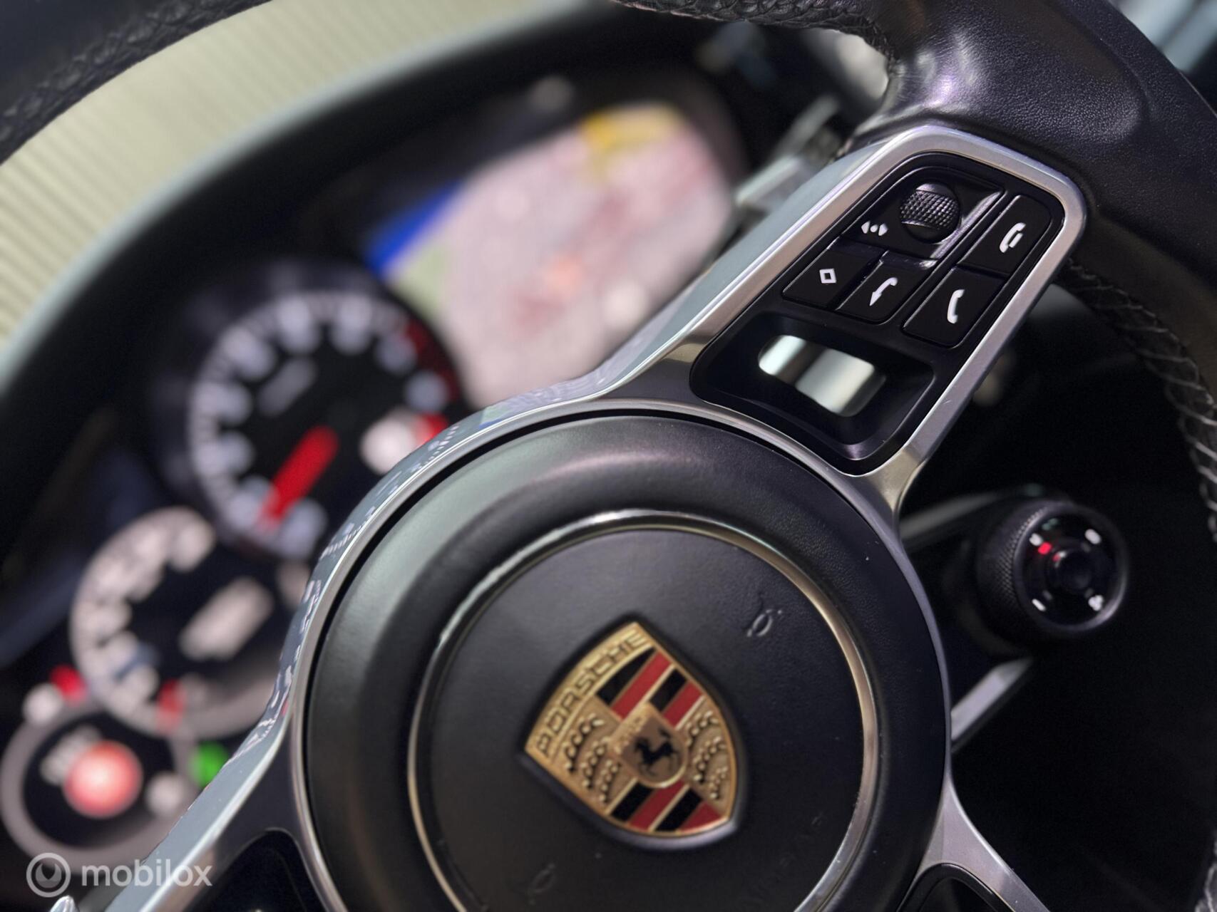 Foto van Porsche Panamera 4
