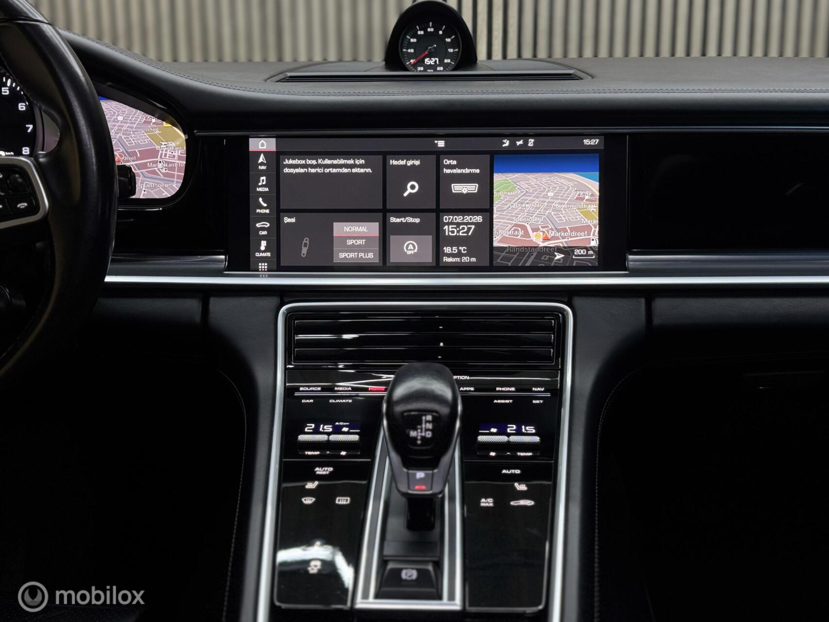 Foto van Porsche Panamera 4