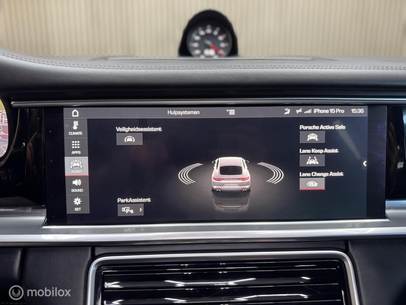 Foto van Porsche Panamera 4