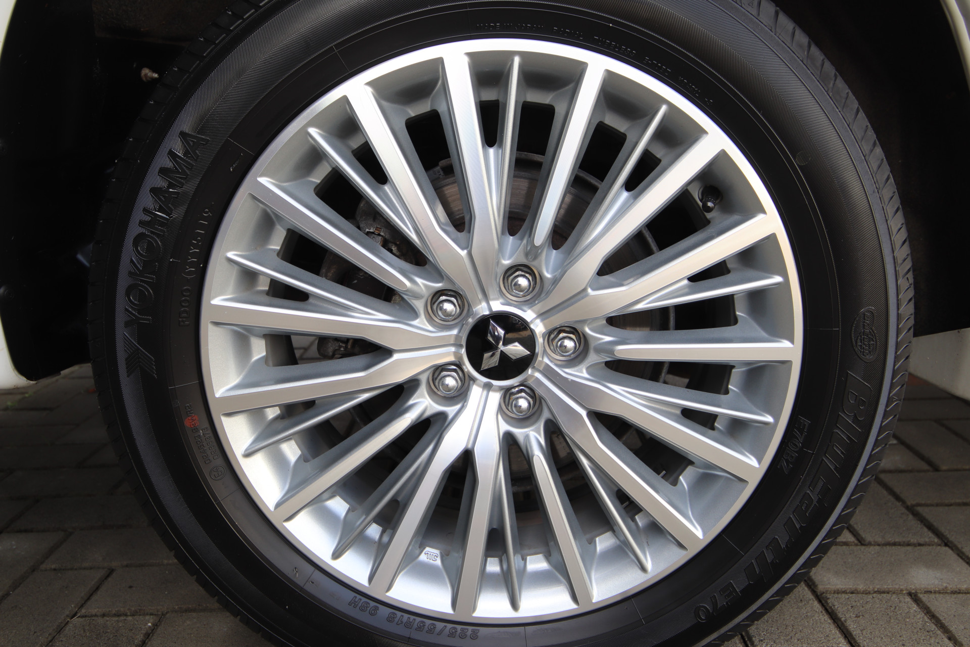 Foto van Mitsubishi Mitsubishi Outlander