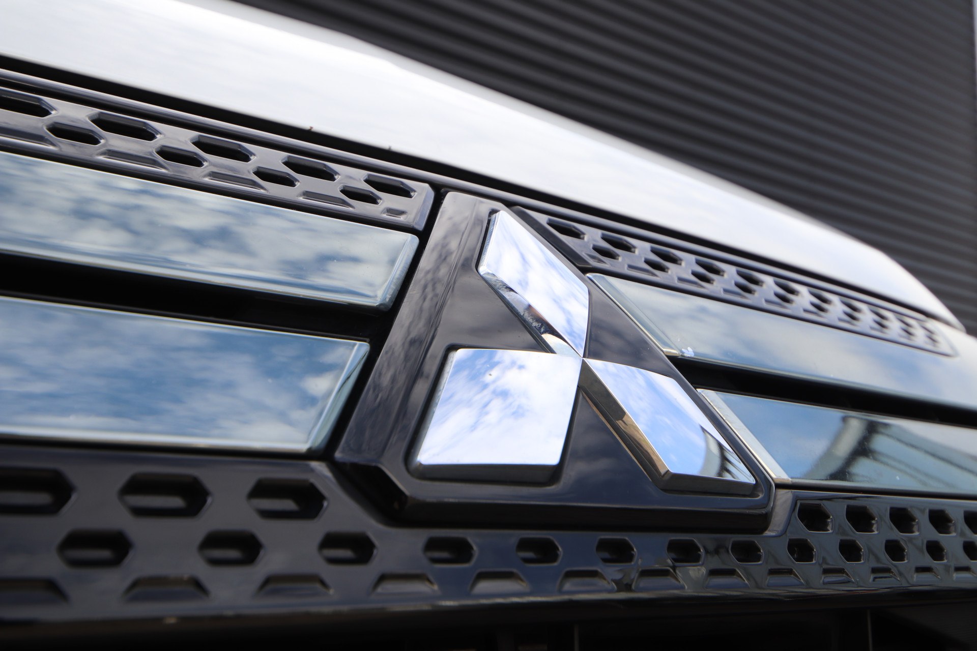 Foto van Mitsubishi Mitsubishi Outlander