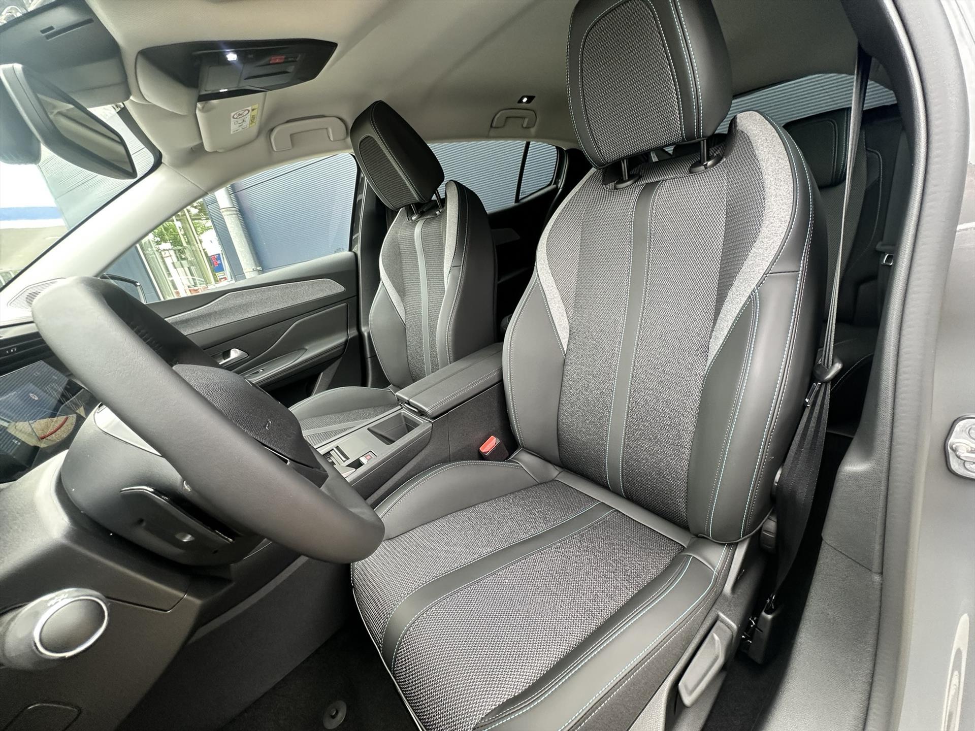 Foto van Peugeot 408