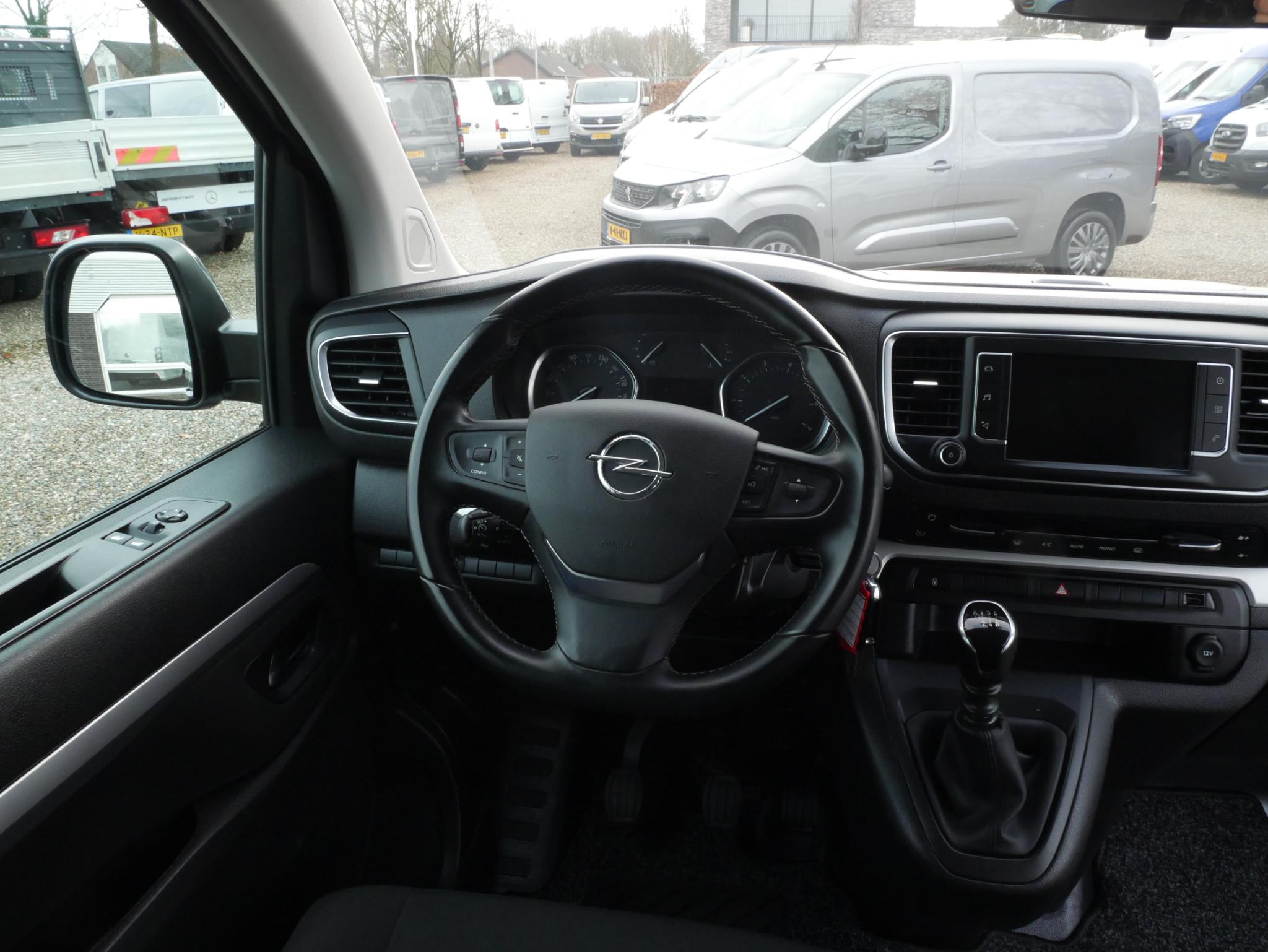 Foto van Opel Vivaro