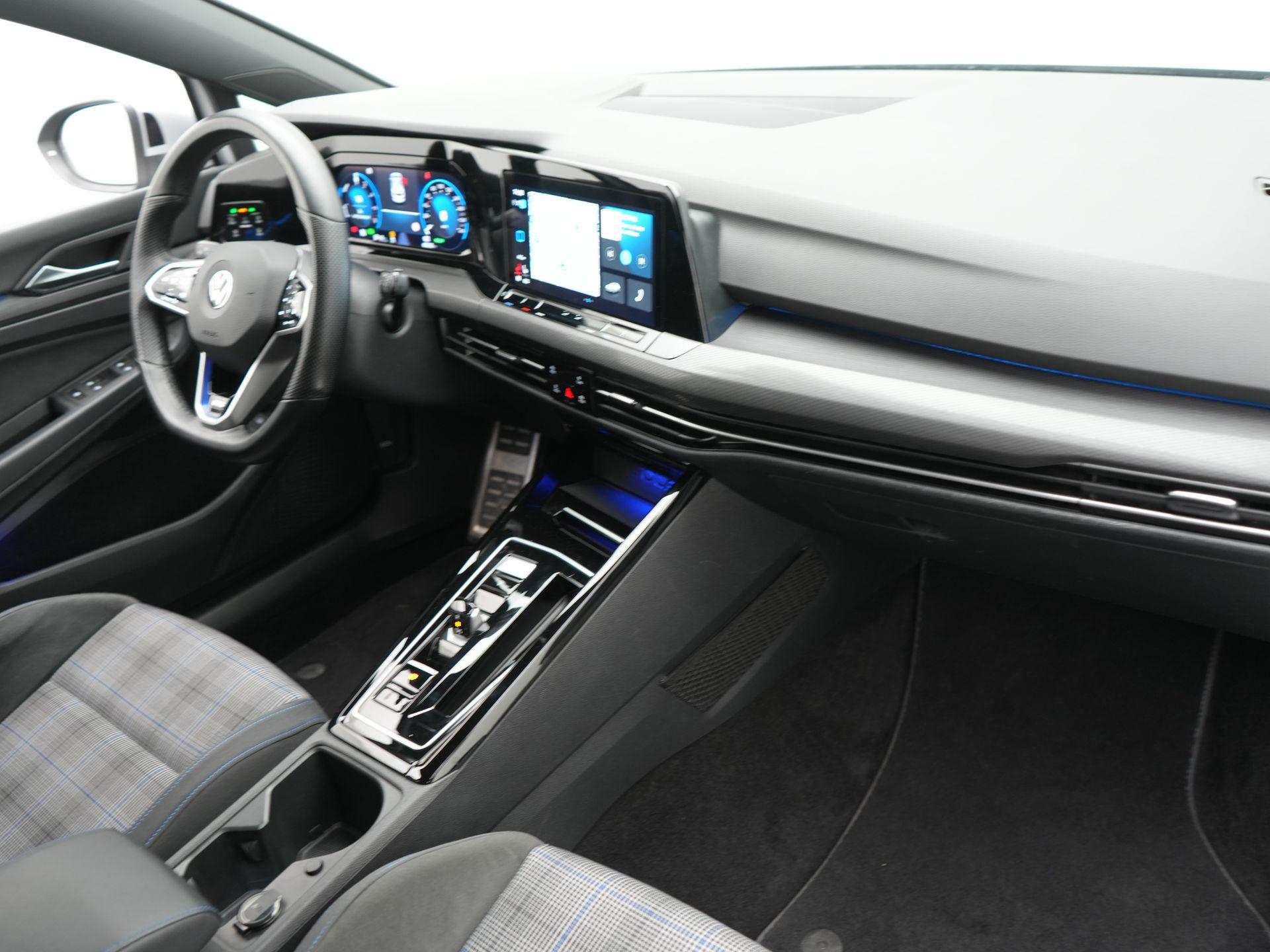 Foto van Volkswagen Golf GTE