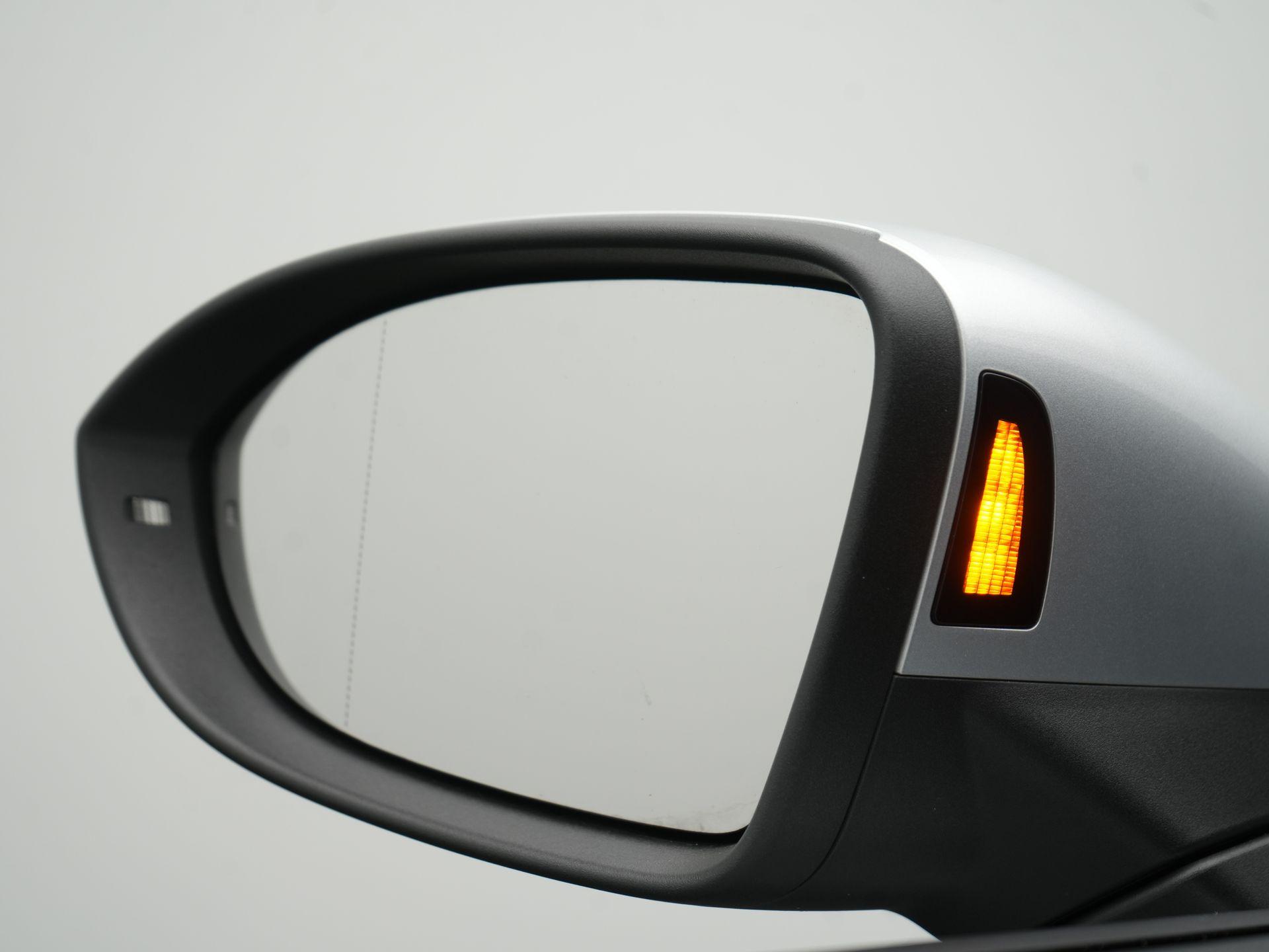 Foto van Volkswagen Golf GTE